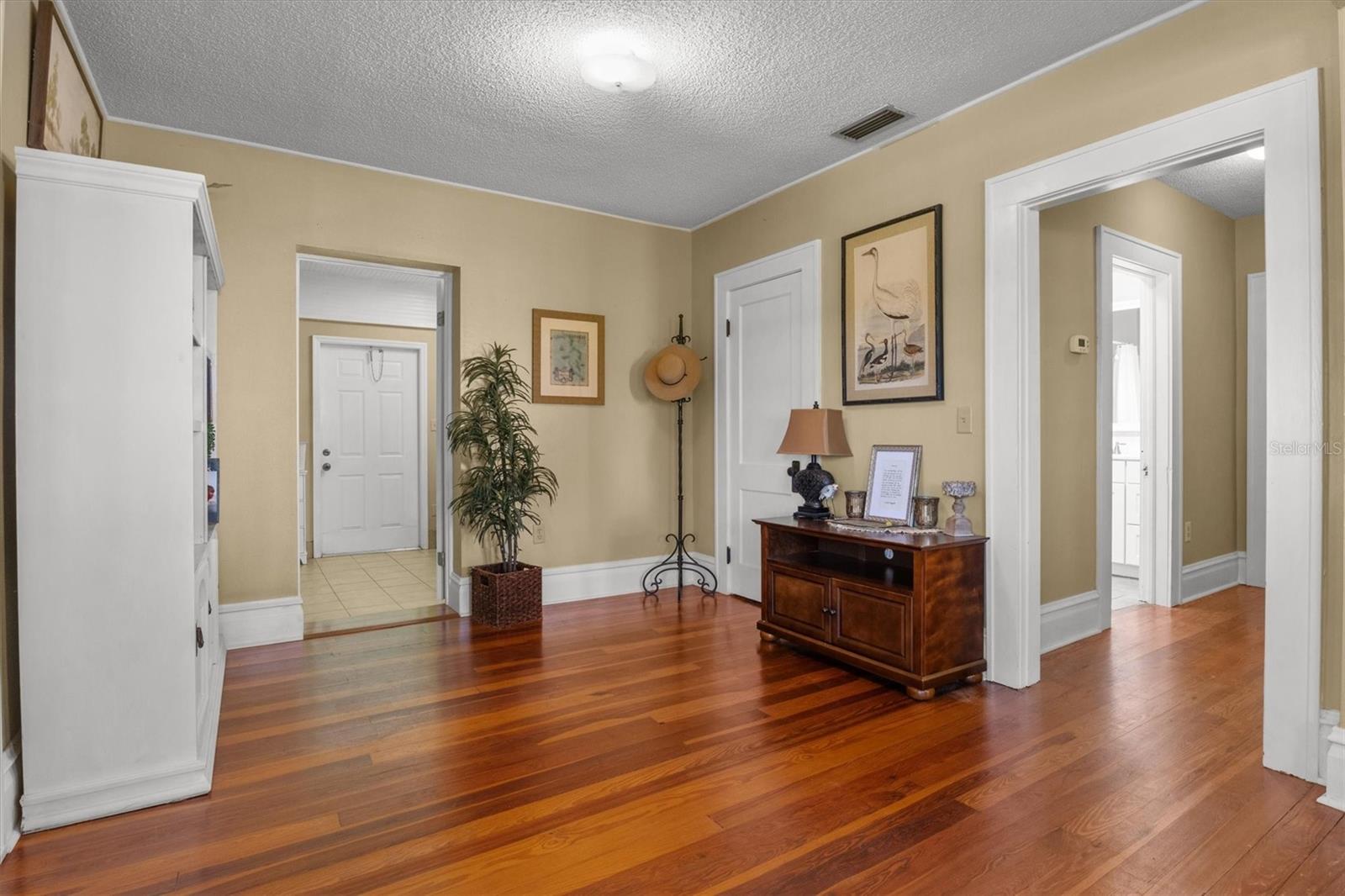 Image 11 of 48 For 1221 Lake Reedy Boulevard