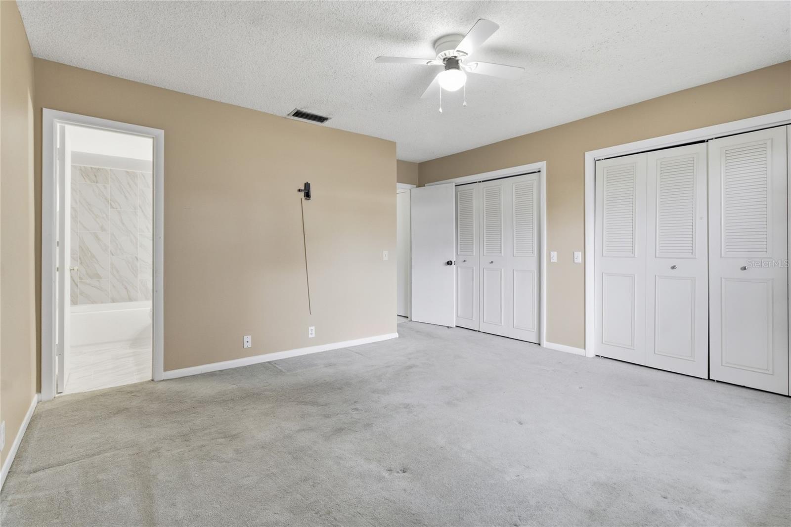 Image 23 of 37 For 1731 Lagoon Court