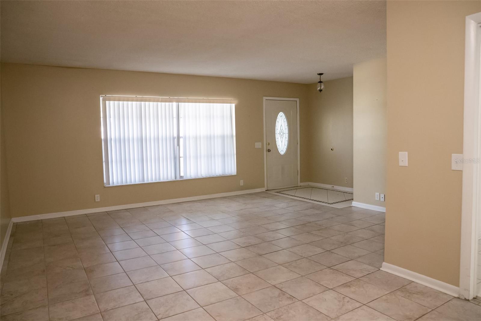 Image 3 of 37 For 1731 Lagoon Court