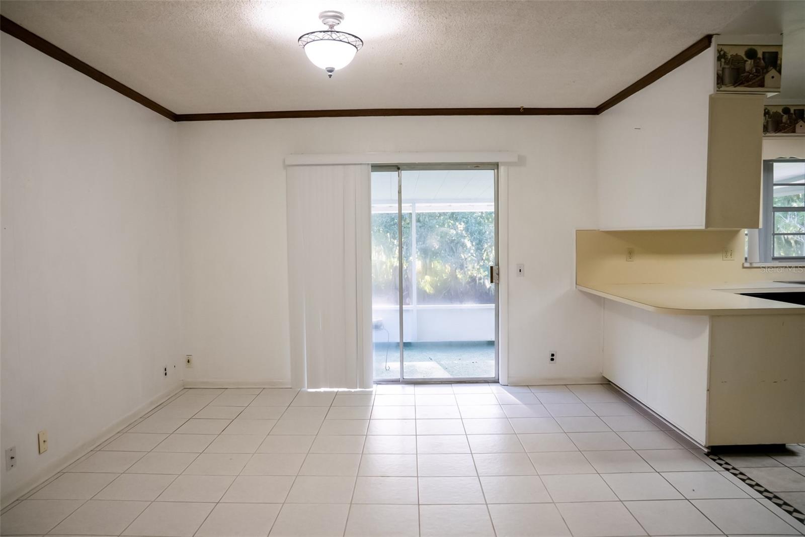 Image 4 of 37 For 1731 Lagoon Court