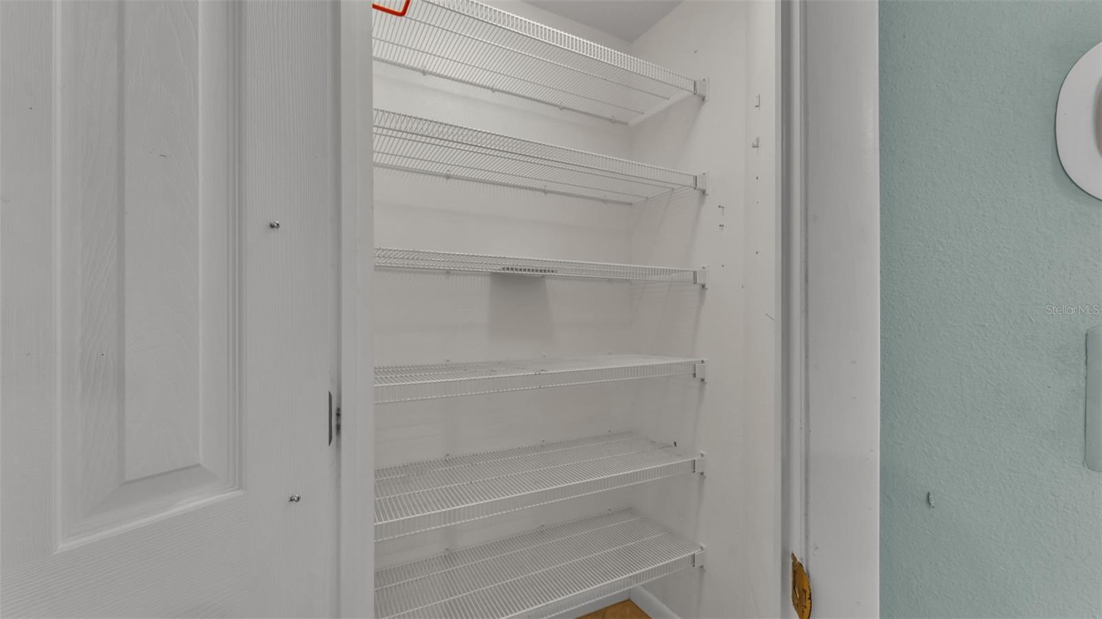 Image 22 of 57 For 805 Susan Place