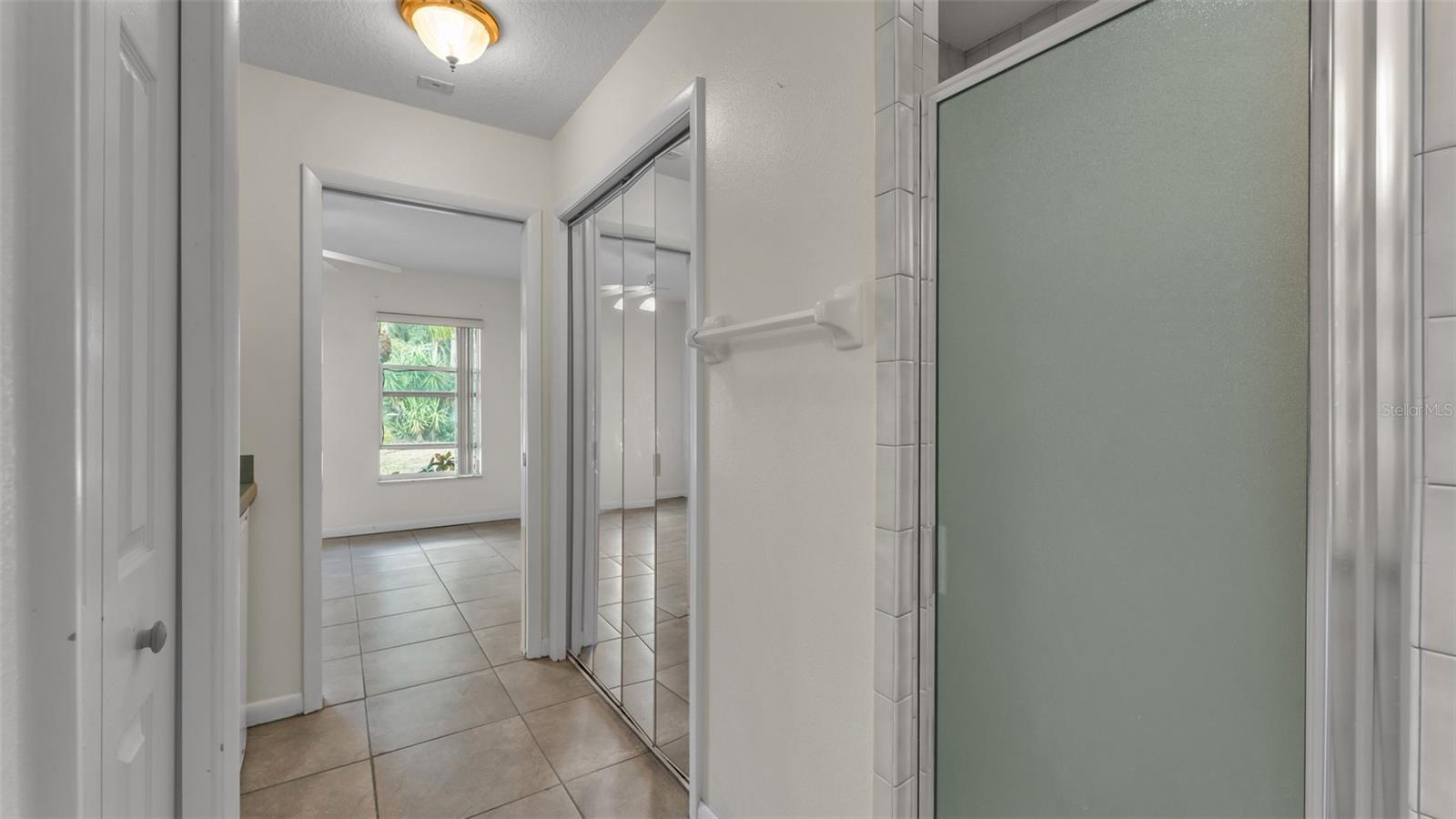 Image 44 of 57 For 805 Susan Place