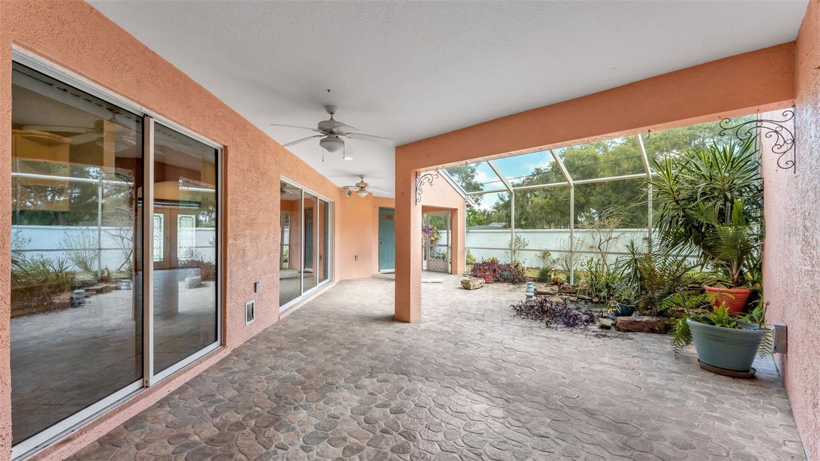 Image 49 of 57 For 805 Susan Place