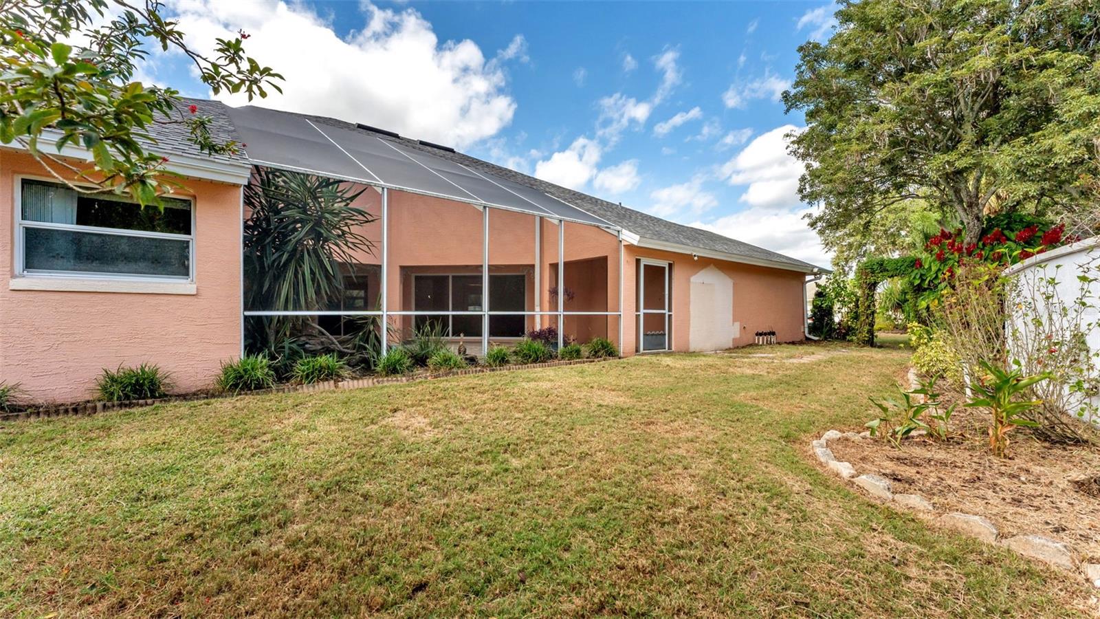 Image 52 of 57 For 805 Susan Place