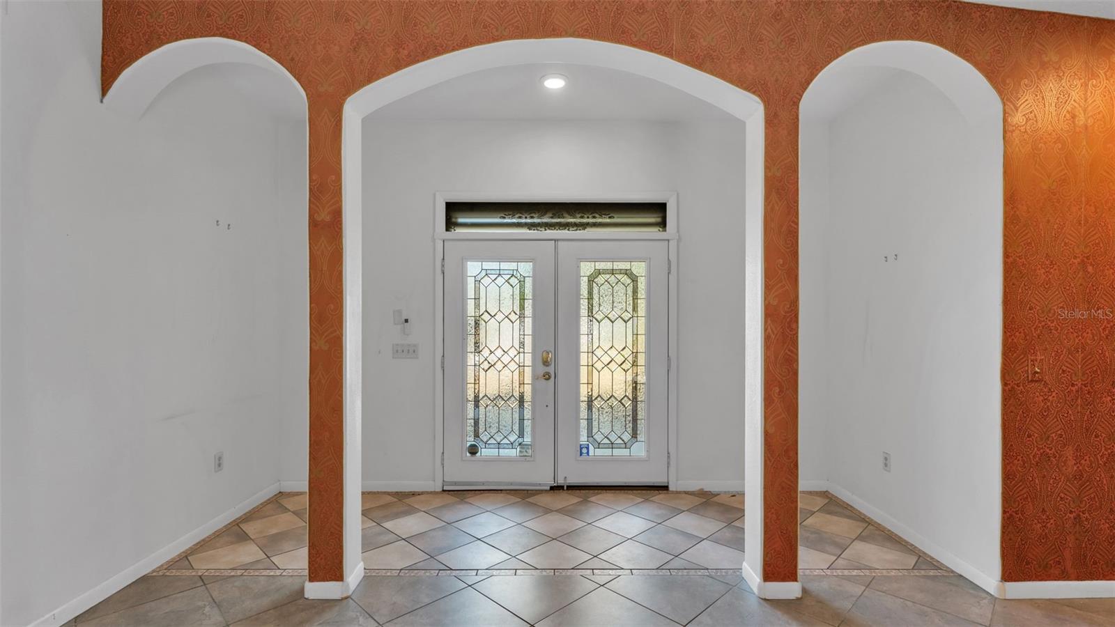 Image 9 of 57 For 805 Susan Place