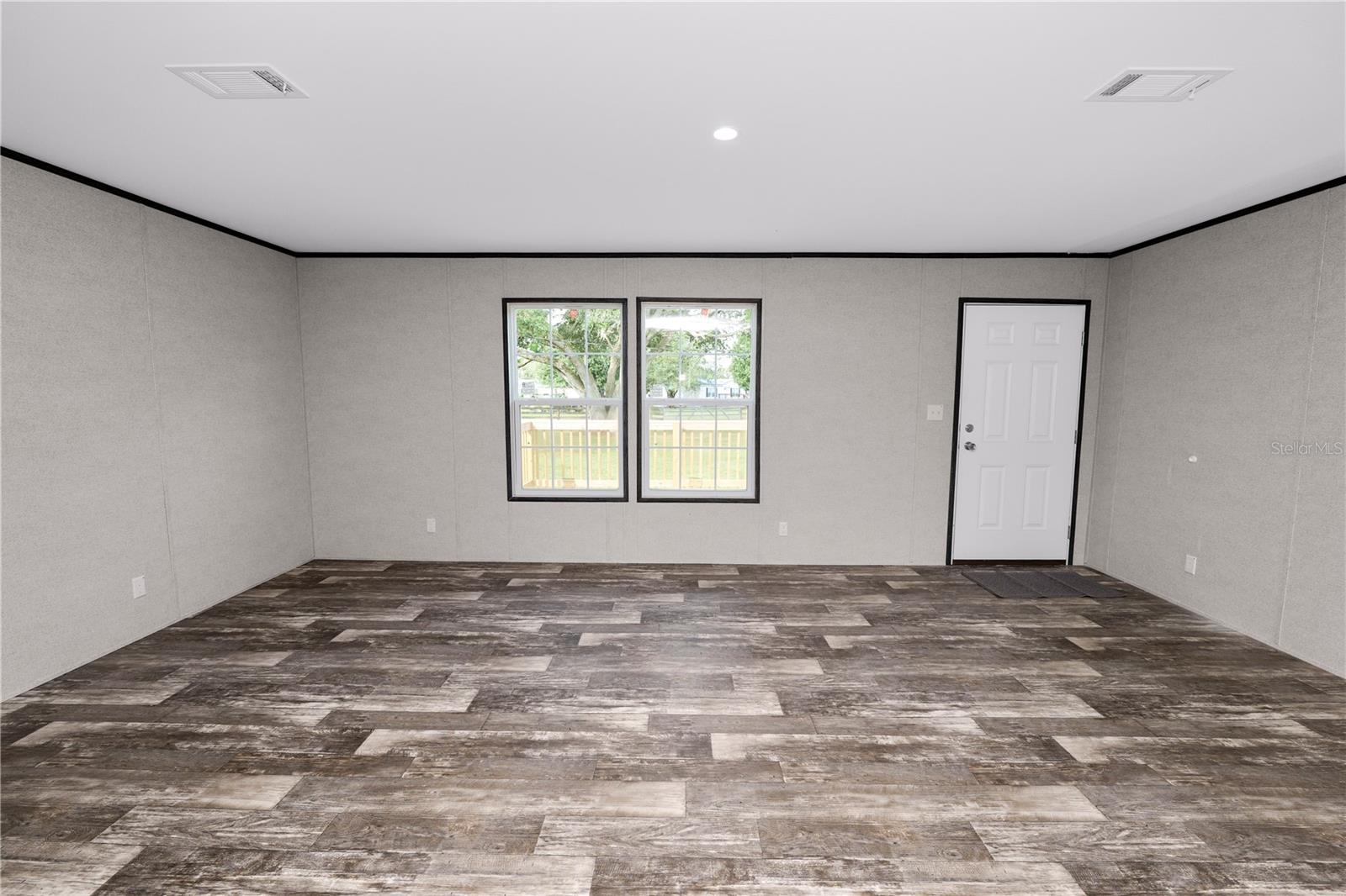 Image 10 of 59 For 7043 Glen Meadow Drive