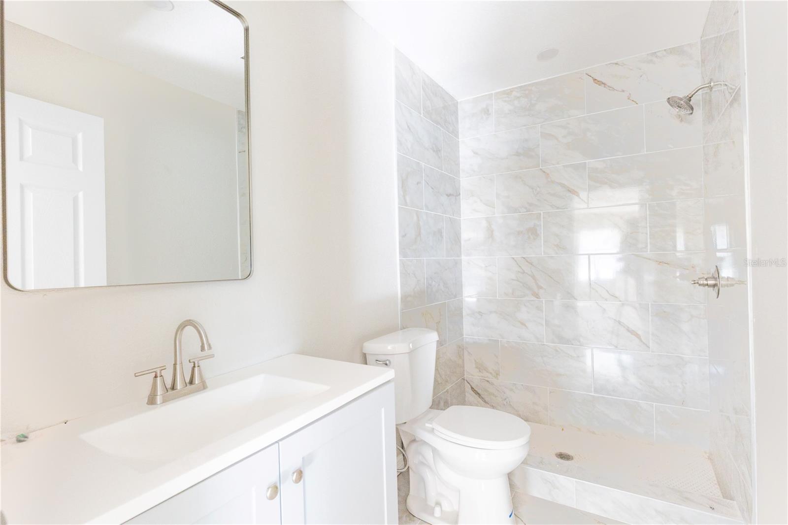 Image 5 of 7 For 1740 2nd Street Ne