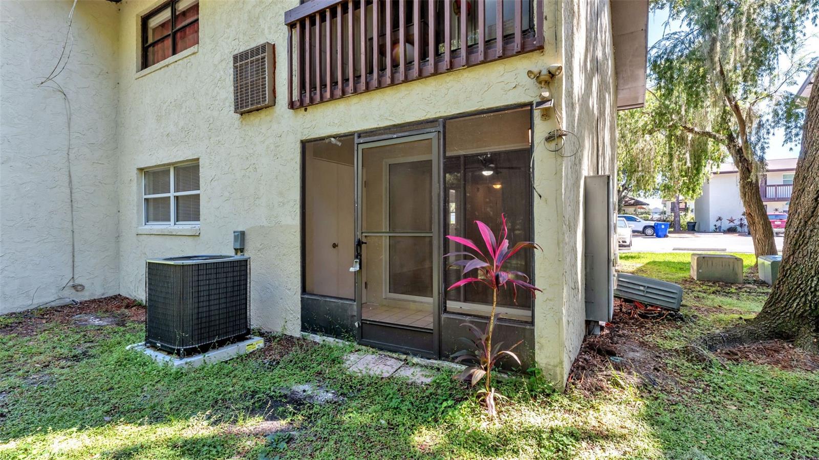 Image 22 of 30 For 141 Fernery Road D1