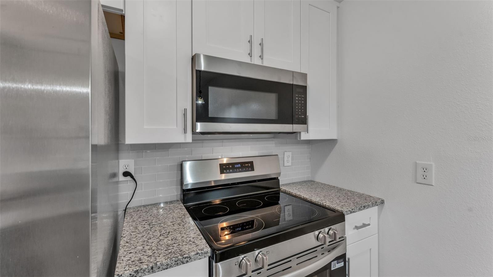 Image 5 of 30 For 141 Fernery Road D1