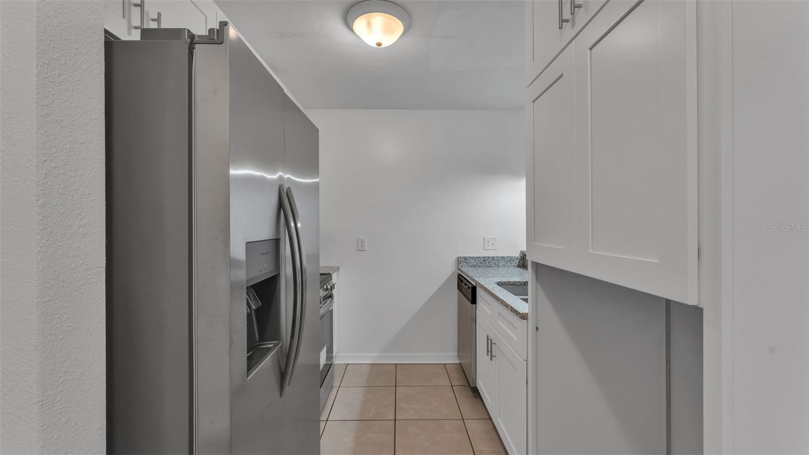 Image 6 of 30 For 141 Fernery Road D1