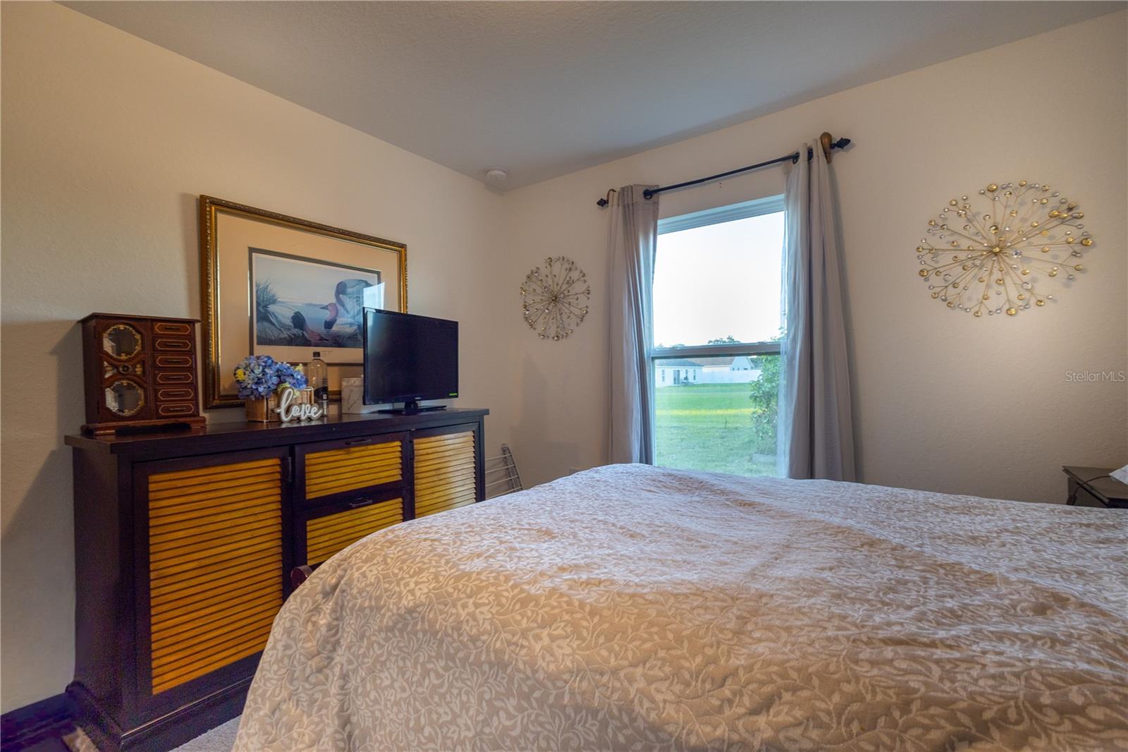 Image 32 of 37 For 394 9th Street