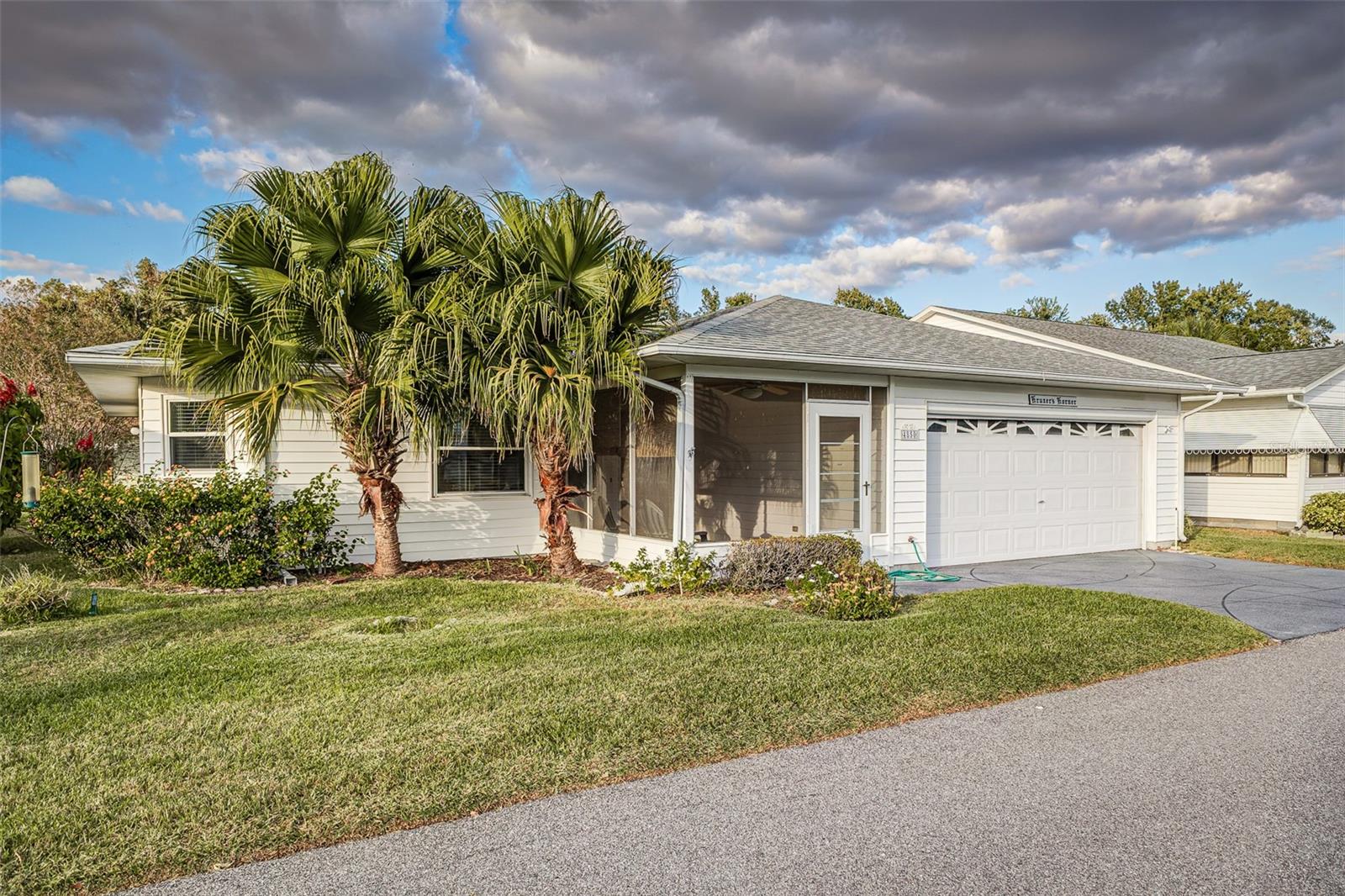 Details for 4850 Squire Hollow Drive, LAKELAND, FL 33811