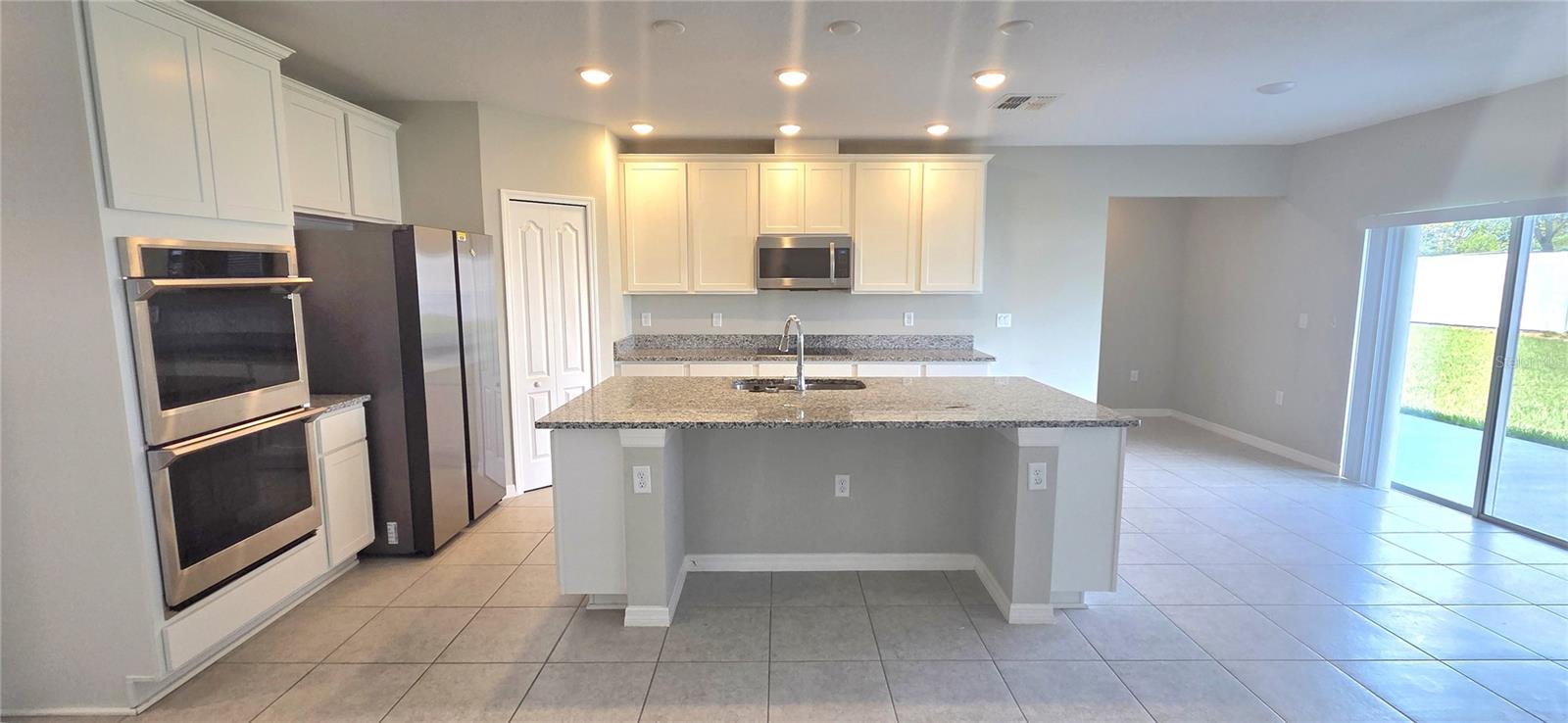 Image 14 of 52 For 581 Pawnee Court