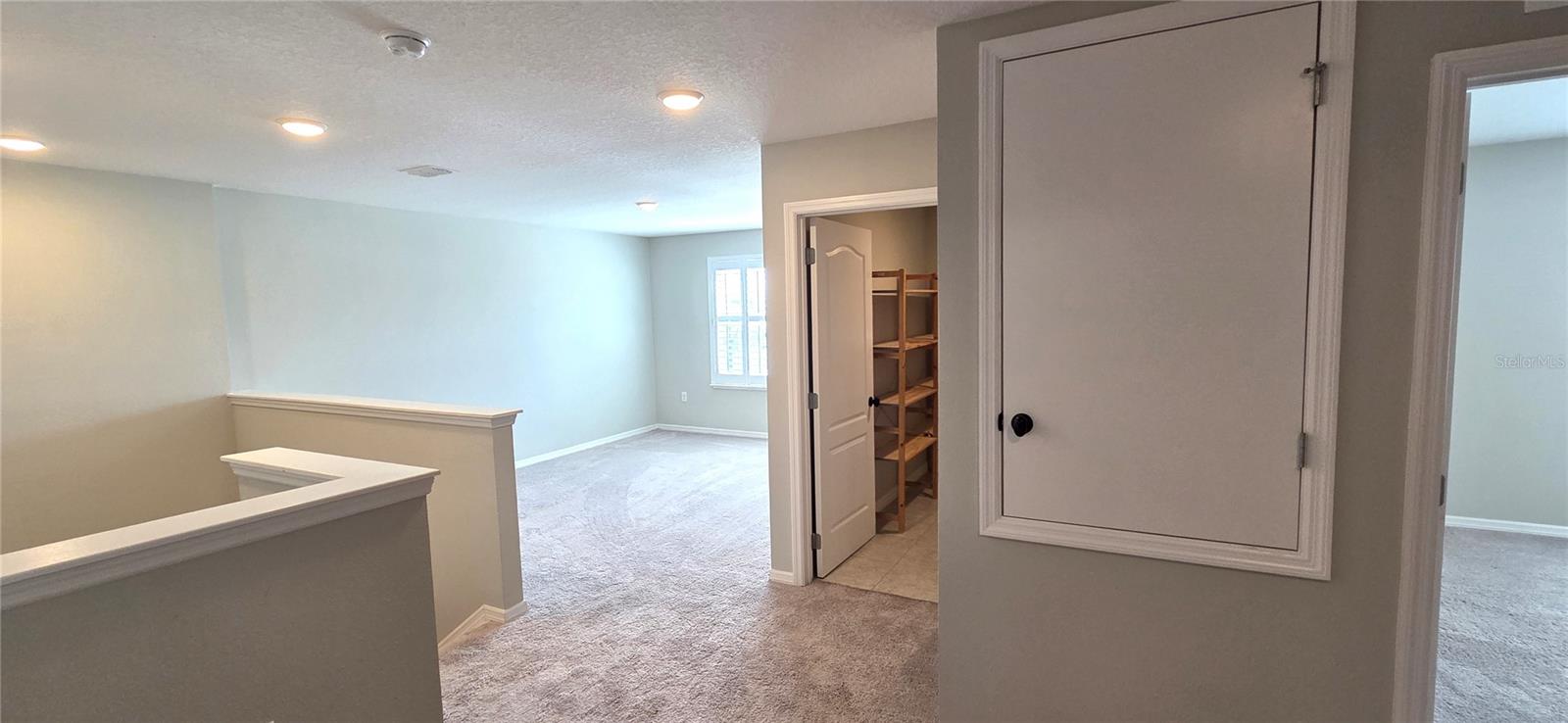 Image 21 of 52 For 581 Pawnee Court