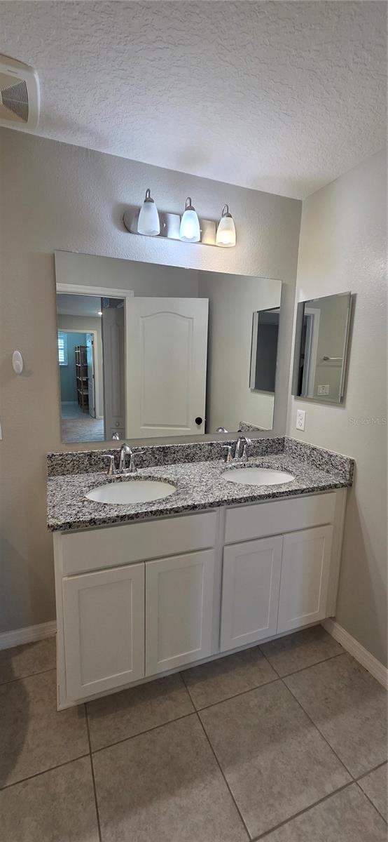 Image 28 of 52 For 581 Pawnee Court