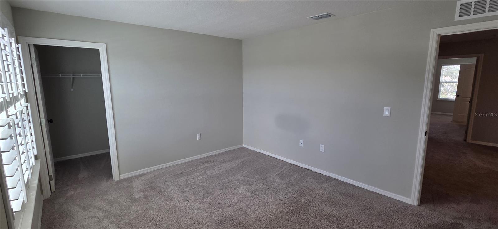 Image 33 of 52 For 581 Pawnee Court