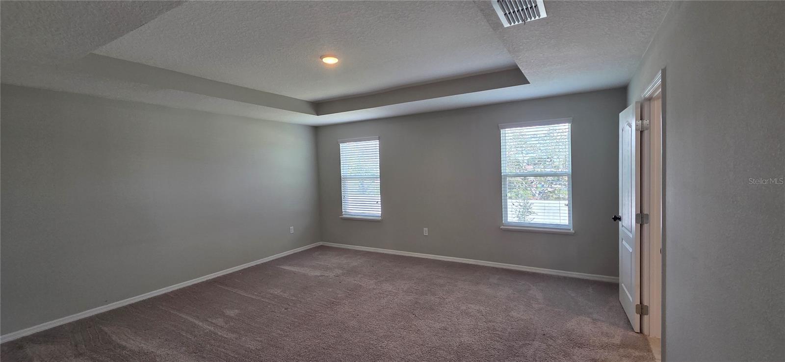 Image 36 of 52 For 581 Pawnee Court