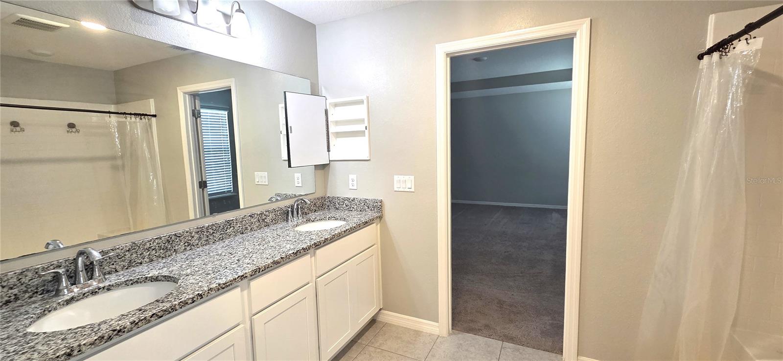 Image 42 of 52 For 581 Pawnee Court