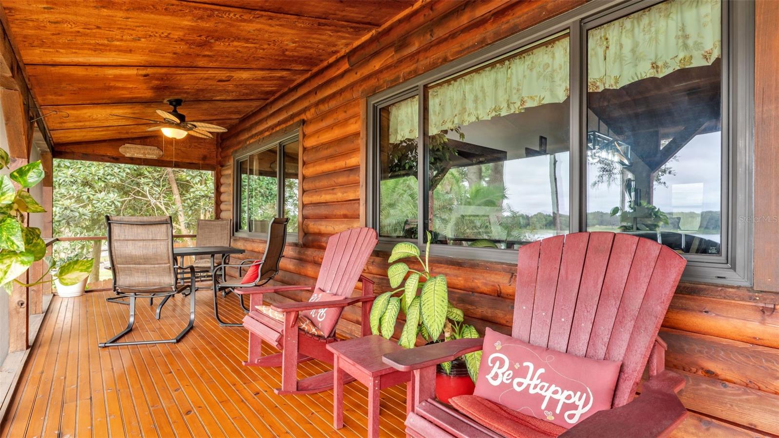 Image 3 of 67 For 219 Lake Menzies Boulevard