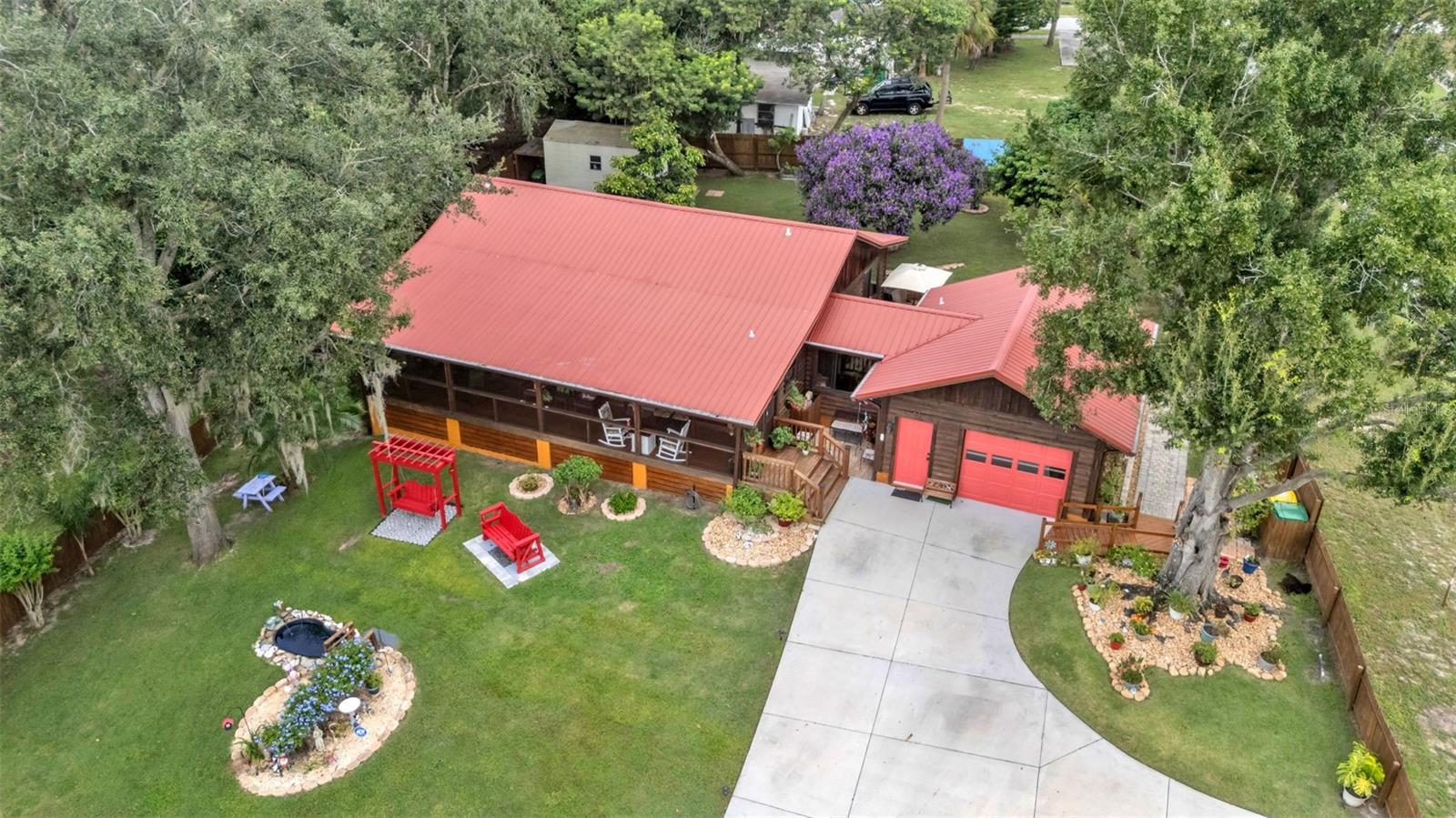 Image 57 of 67 For 219 Lake Menzies Boulevard