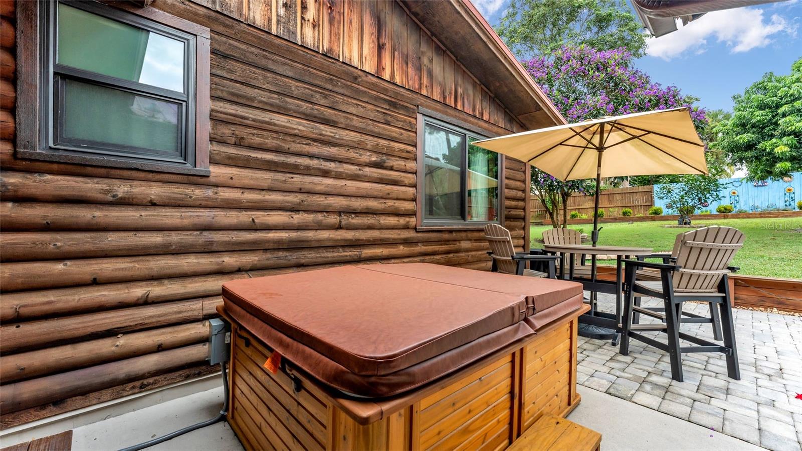 Image 61 of 67 For 219 Lake Menzies Boulevard