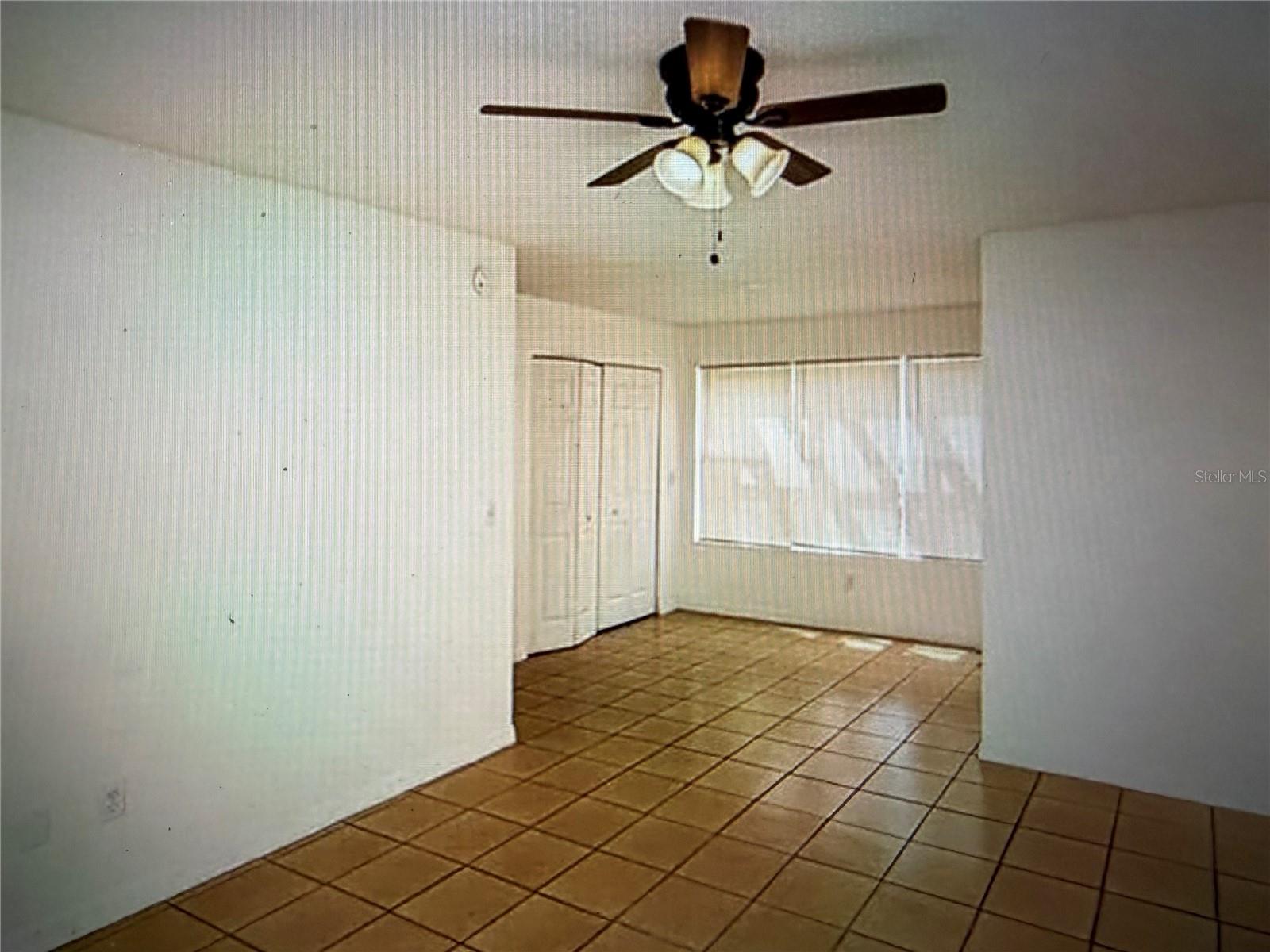 Image 4 of 8 For 5140 Conroy Road 18