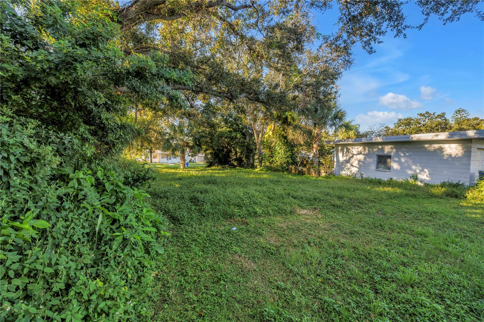 Image 14 of 24 For 2321 25th Avenue S