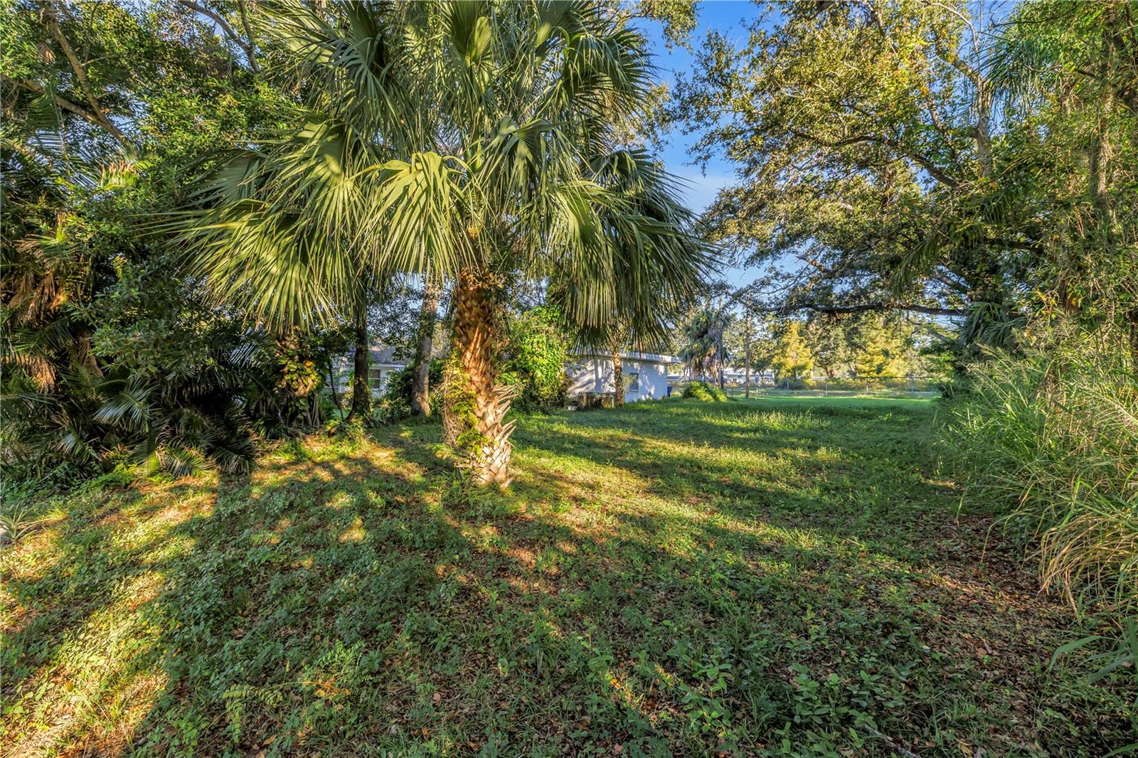 Image 8 of 24 For 2321 25th Avenue S
