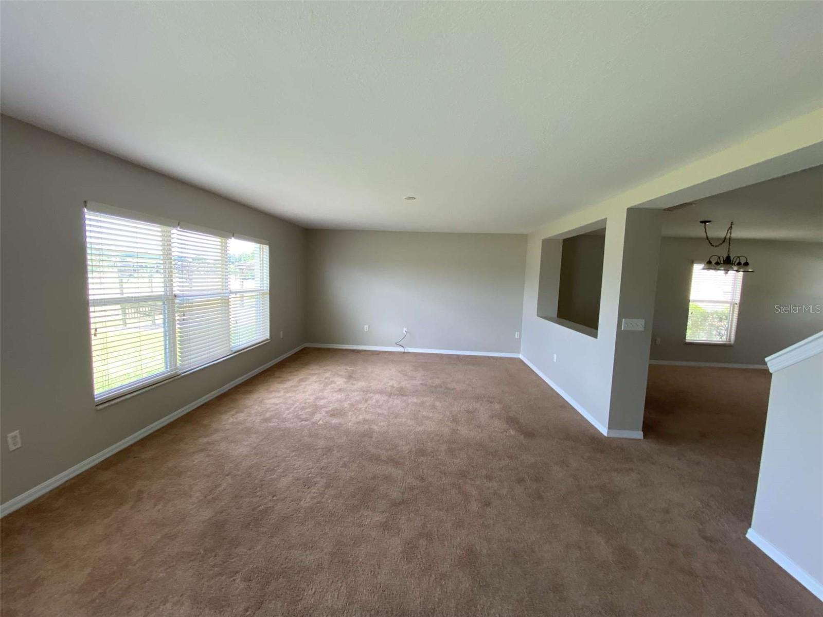 Image 4 of 28 For 6955 Lake Eaglebrooke Drive