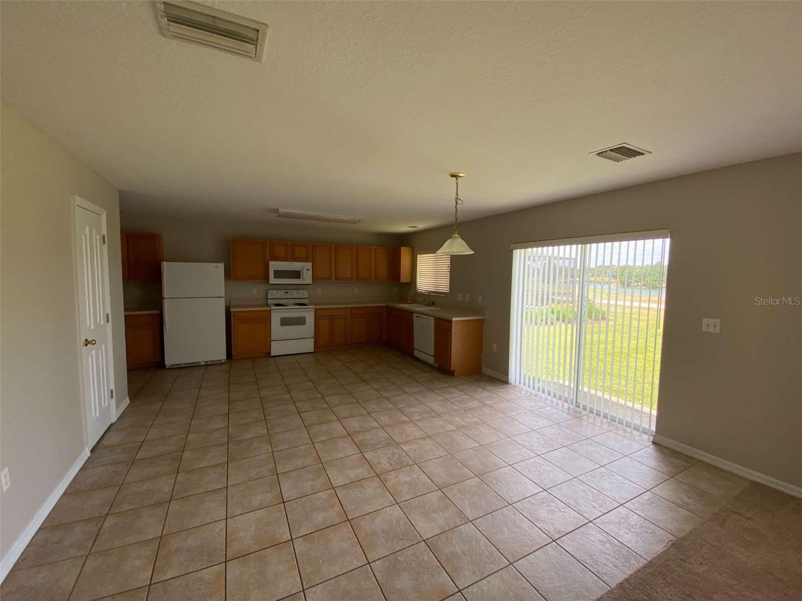 Image 6 of 28 For 6955 Lake Eaglebrooke Drive