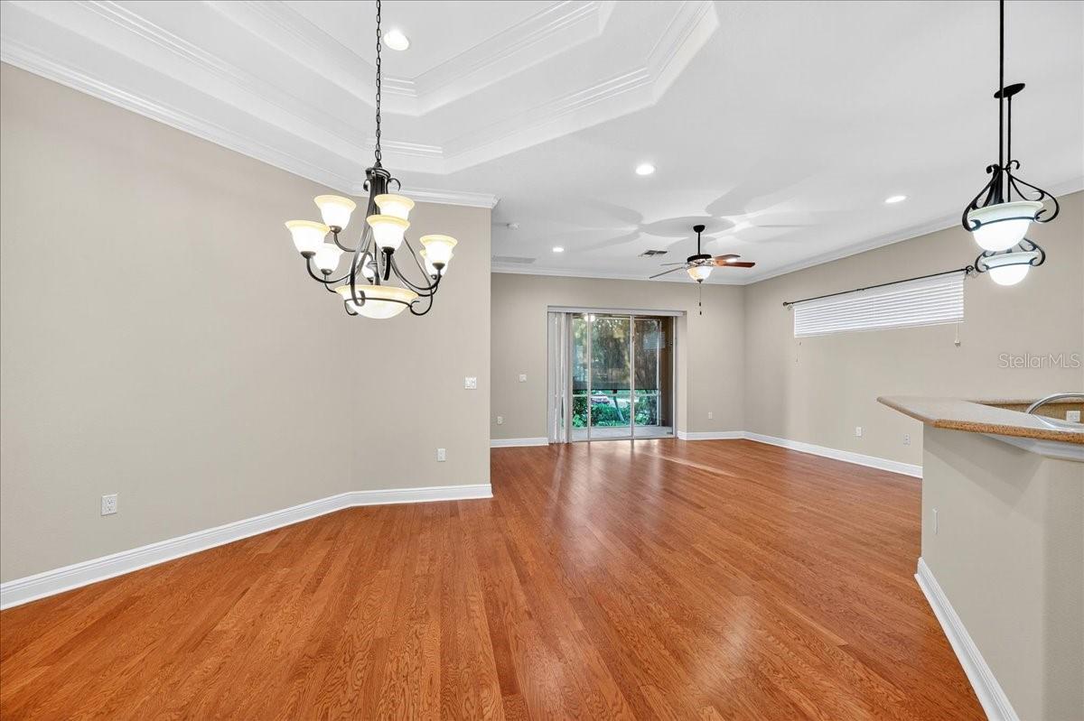 Image 15 of 39 For 6103 Stoney Creek Way