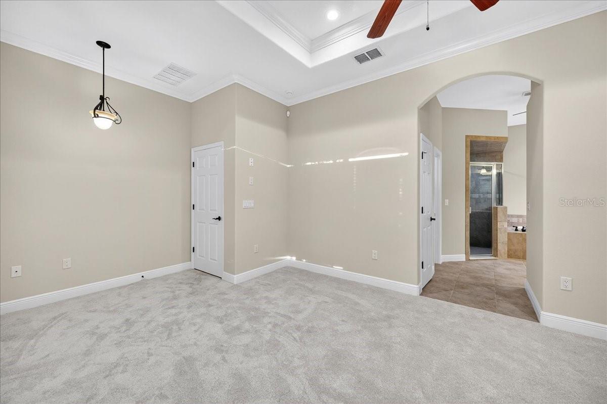 Image 20 of 39 For 6103 Stoney Creek Way
