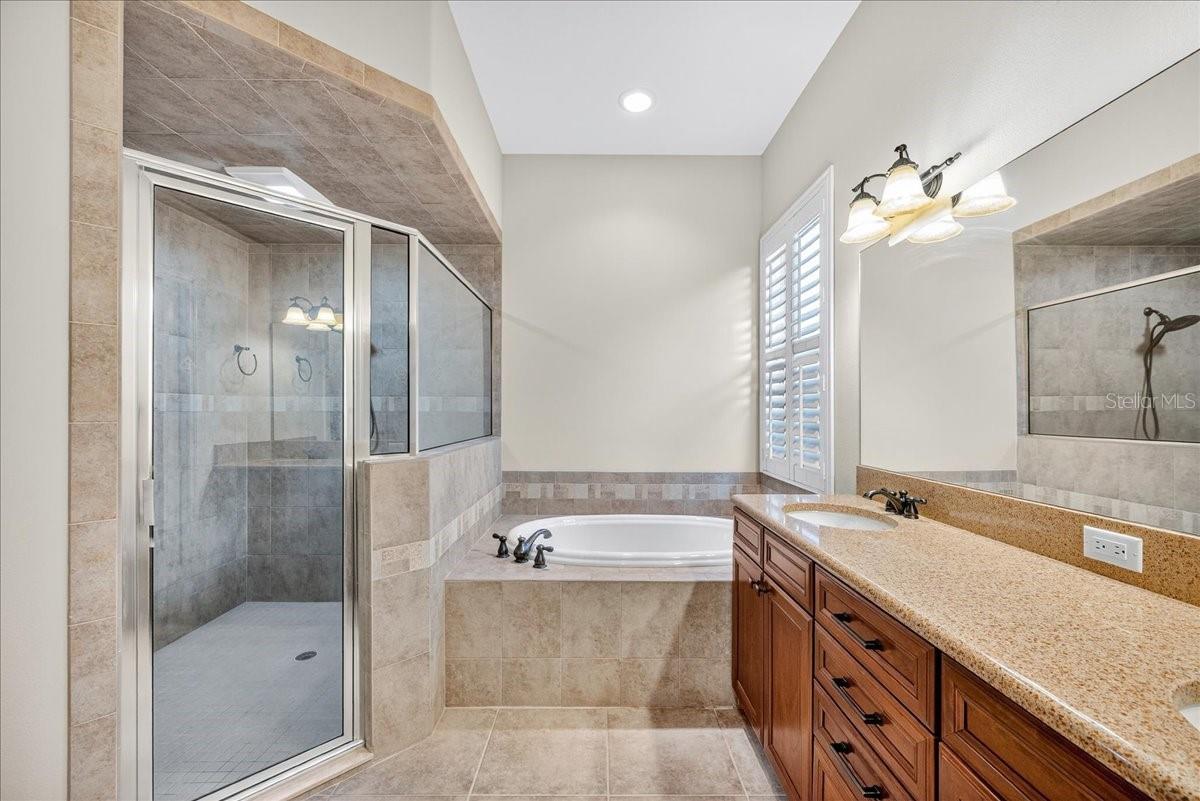 Image 21 of 39 For 6103 Stoney Creek Way