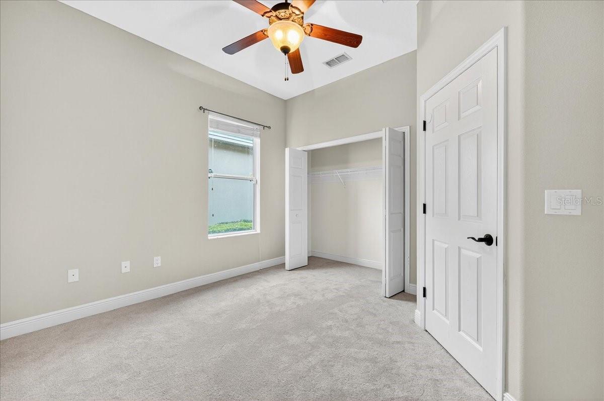 Image 25 of 39 For 6103 Stoney Creek Way