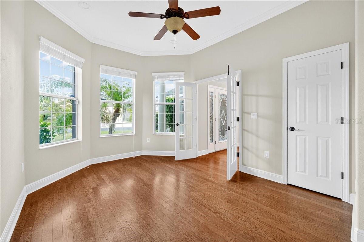 Image 3 of 39 For 6103 Stoney Creek Way