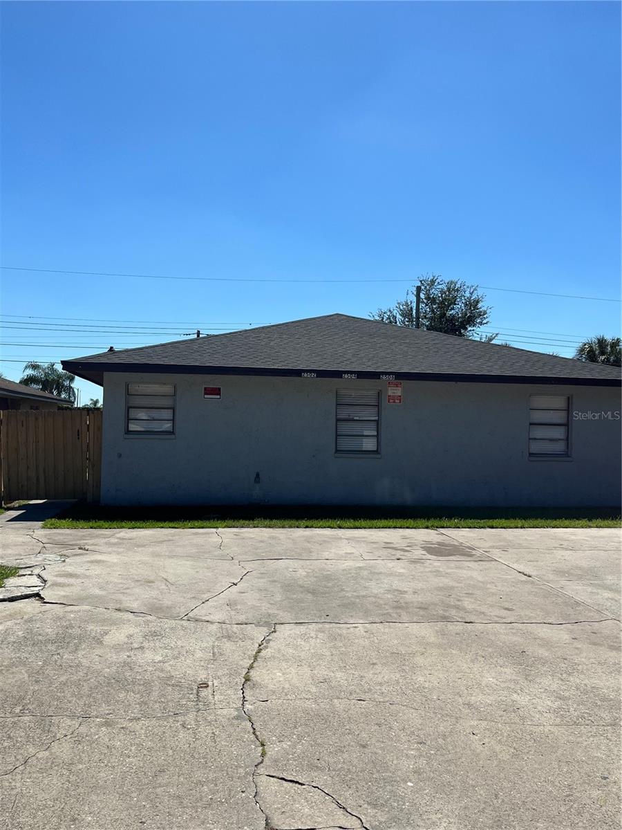 Details for 2502 Chestnut Woods Drive, LAKELAND, FL 33815