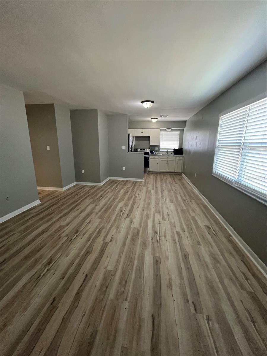 Image 2 of 10 For 2502 Chestnut Woods Drive