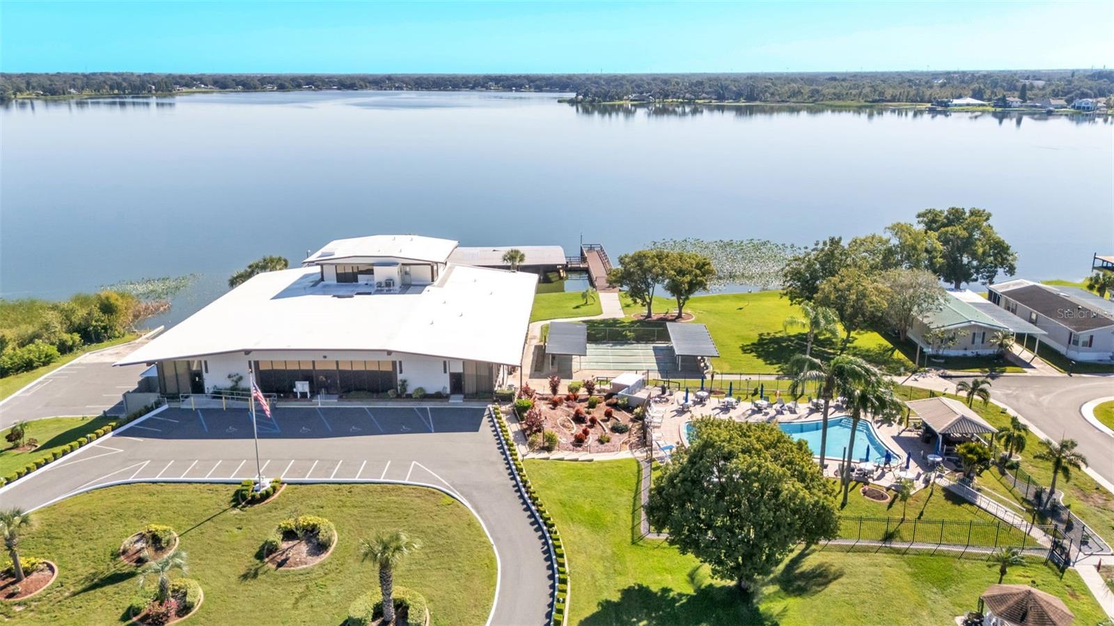 Image 45 of 51 For 618 Elizabeth Lane