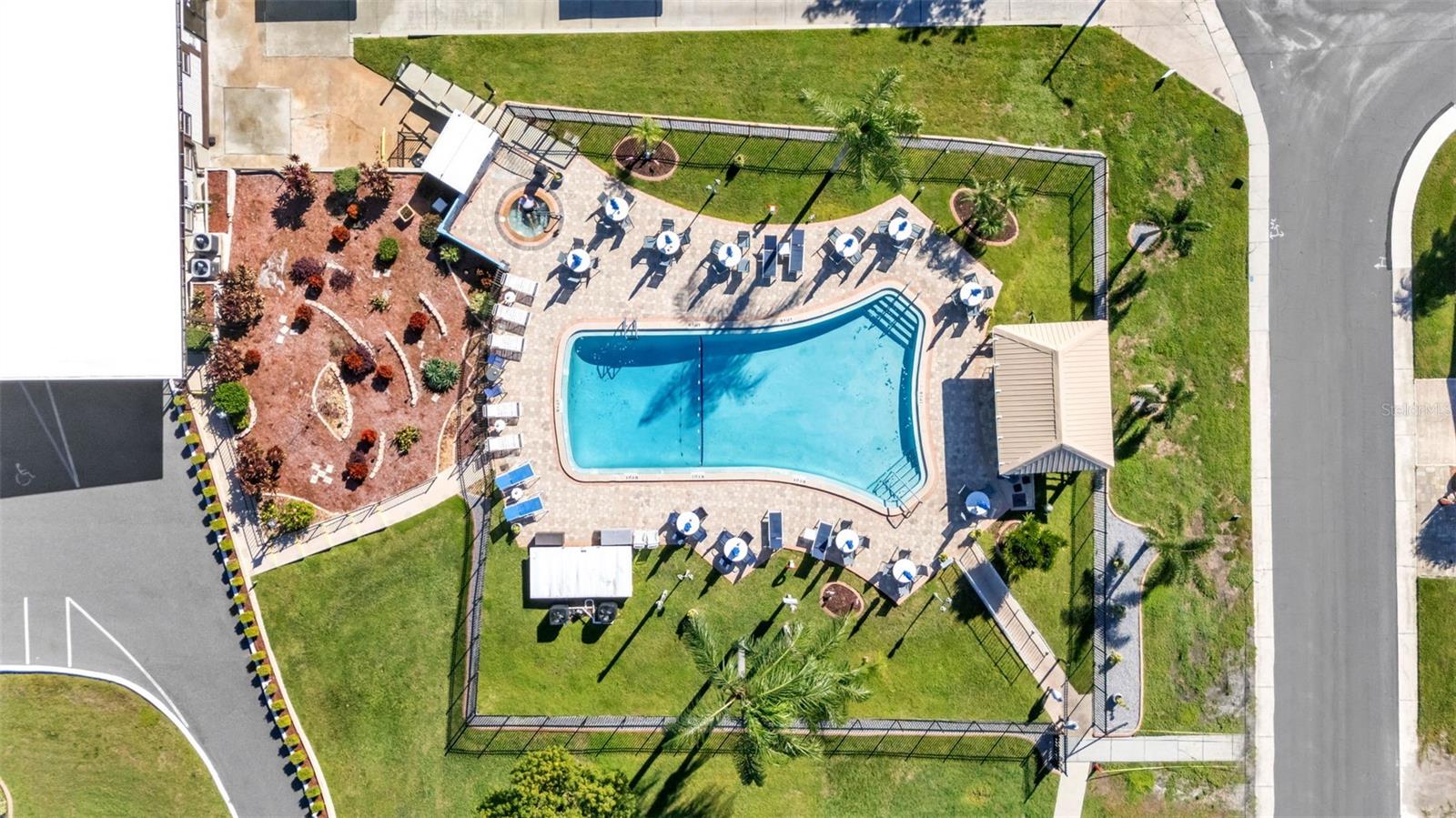 Image 46 of 51 For 618 Elizabeth Lane