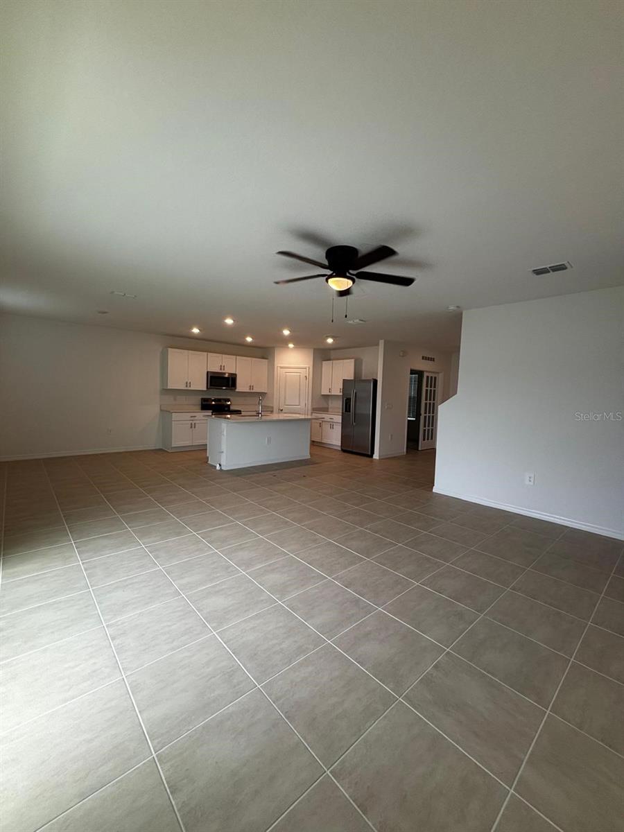 Image 9 of 18 For 4755 Yellow Elder Way