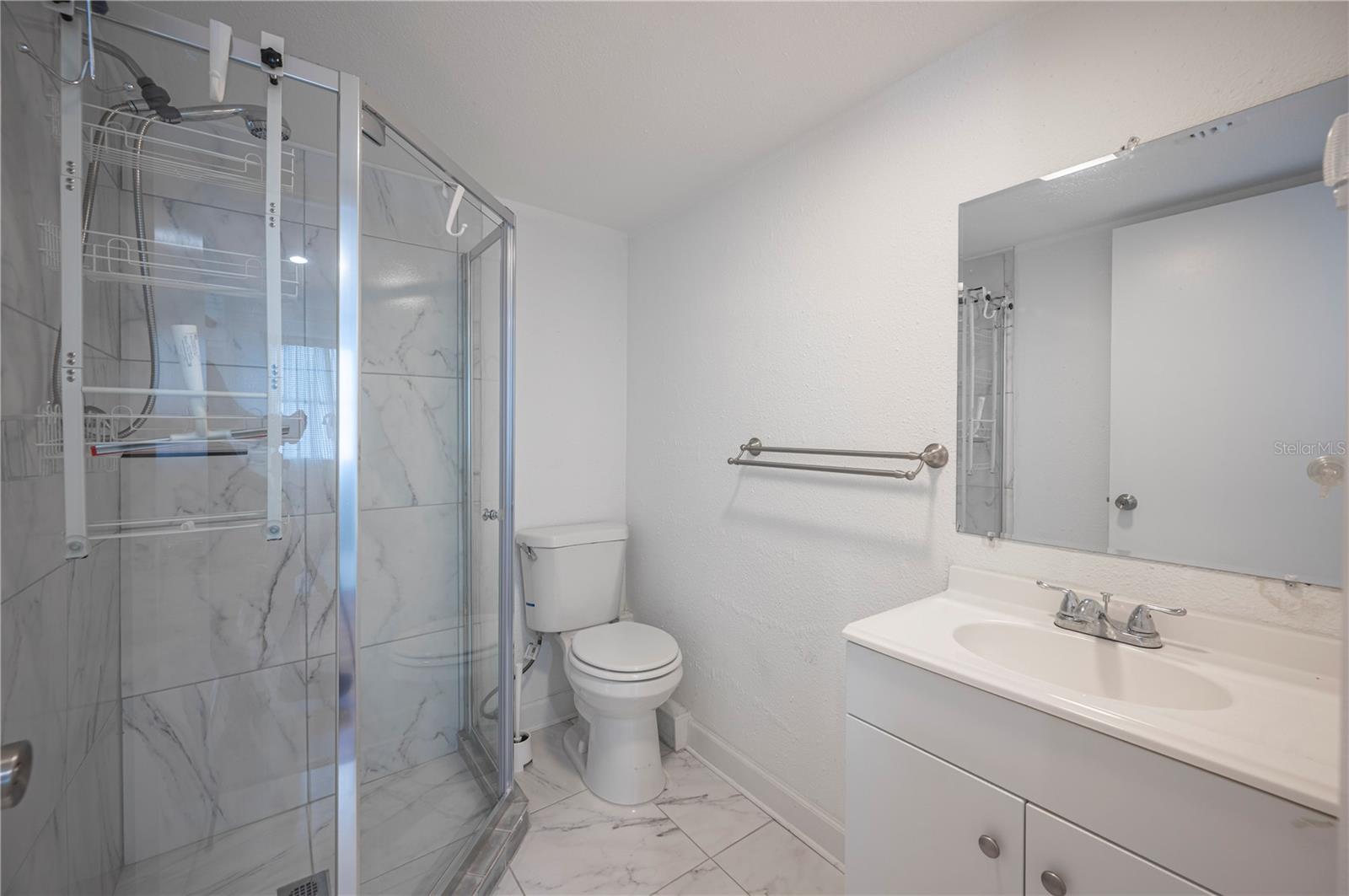 Image 16 of 32 For 2318 Golfview Street