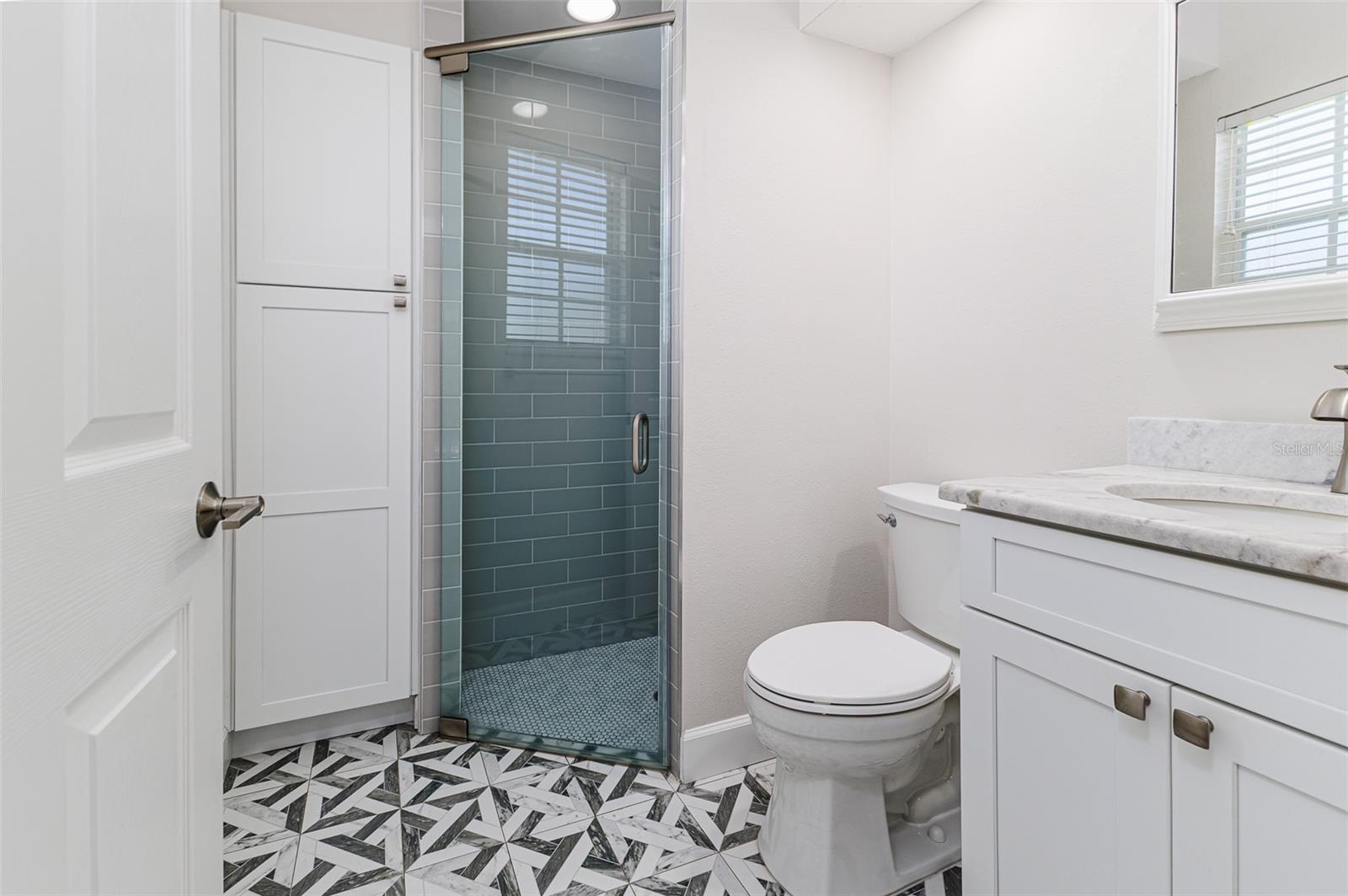 Image 20 of 37 For 870 De La Bosque Avenue