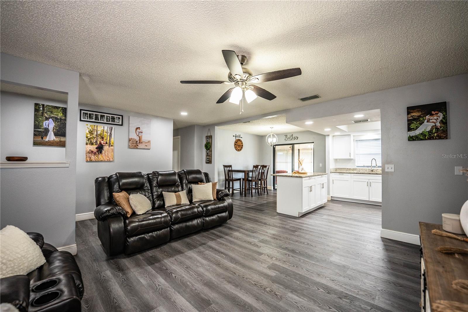 Image 8 of 31 For 4157 Sunny View Drive