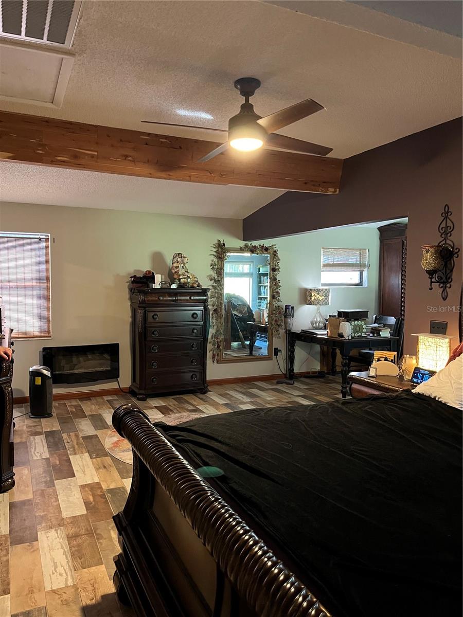 Image 14 of 24 For 6727 East Road