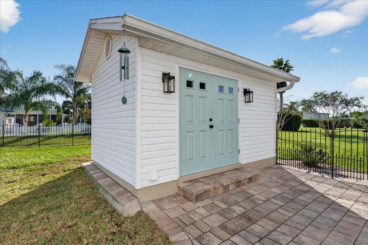 Image 30 of 35 For 1102 Motorcoach Drive