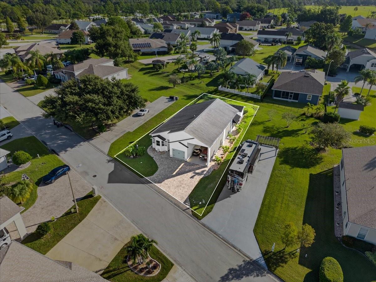 Image 8 of 35 For 1102 Motorcoach Drive