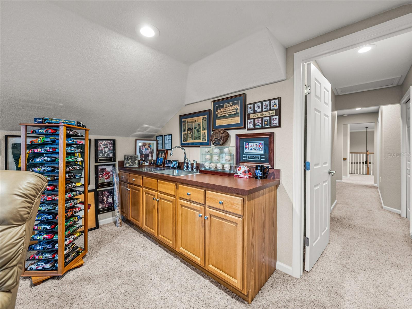 Image 62 of 99 For 150 Berkley Knights Drive