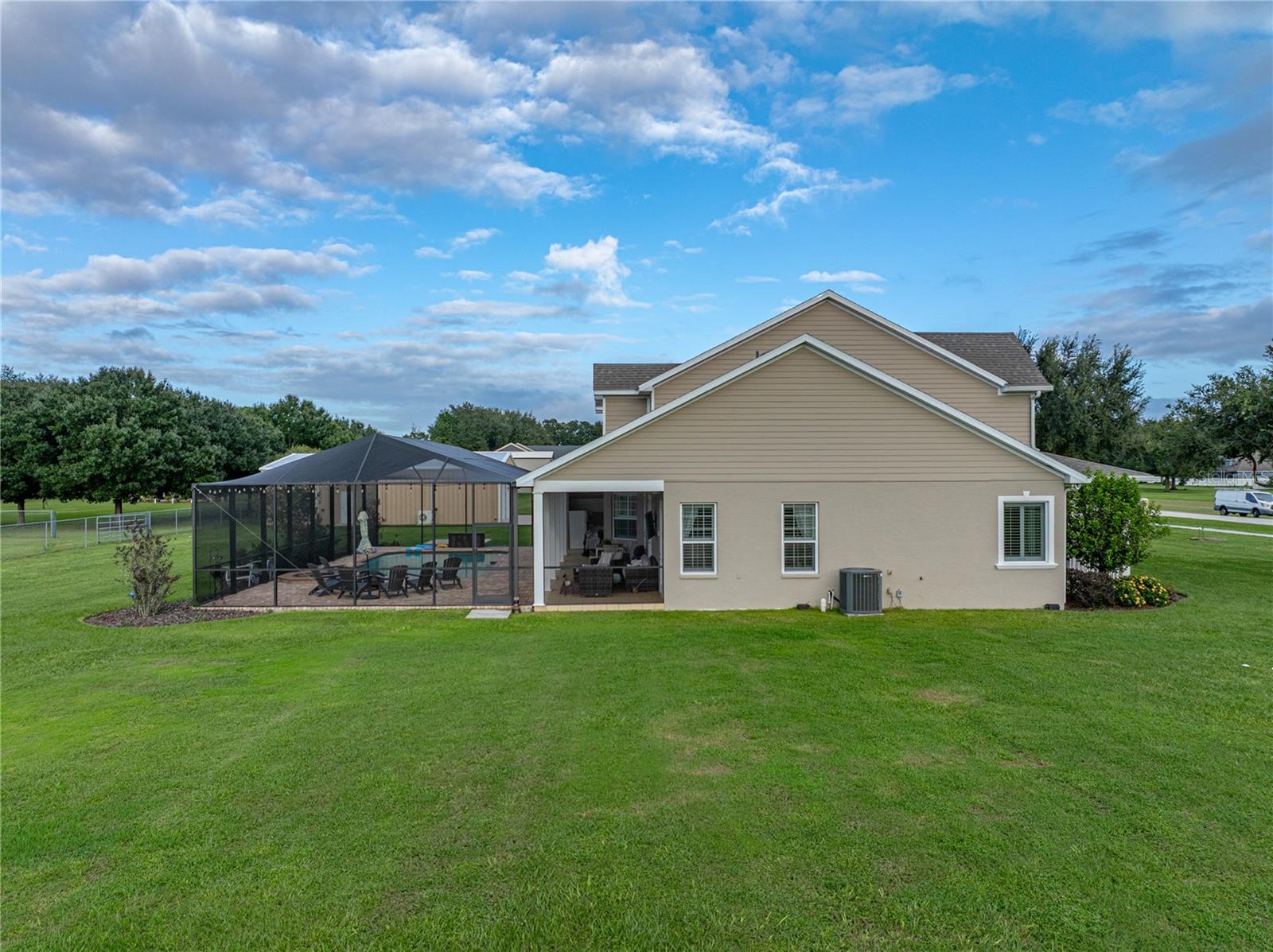Image 79 of 99 For 150 Berkley Knights Drive