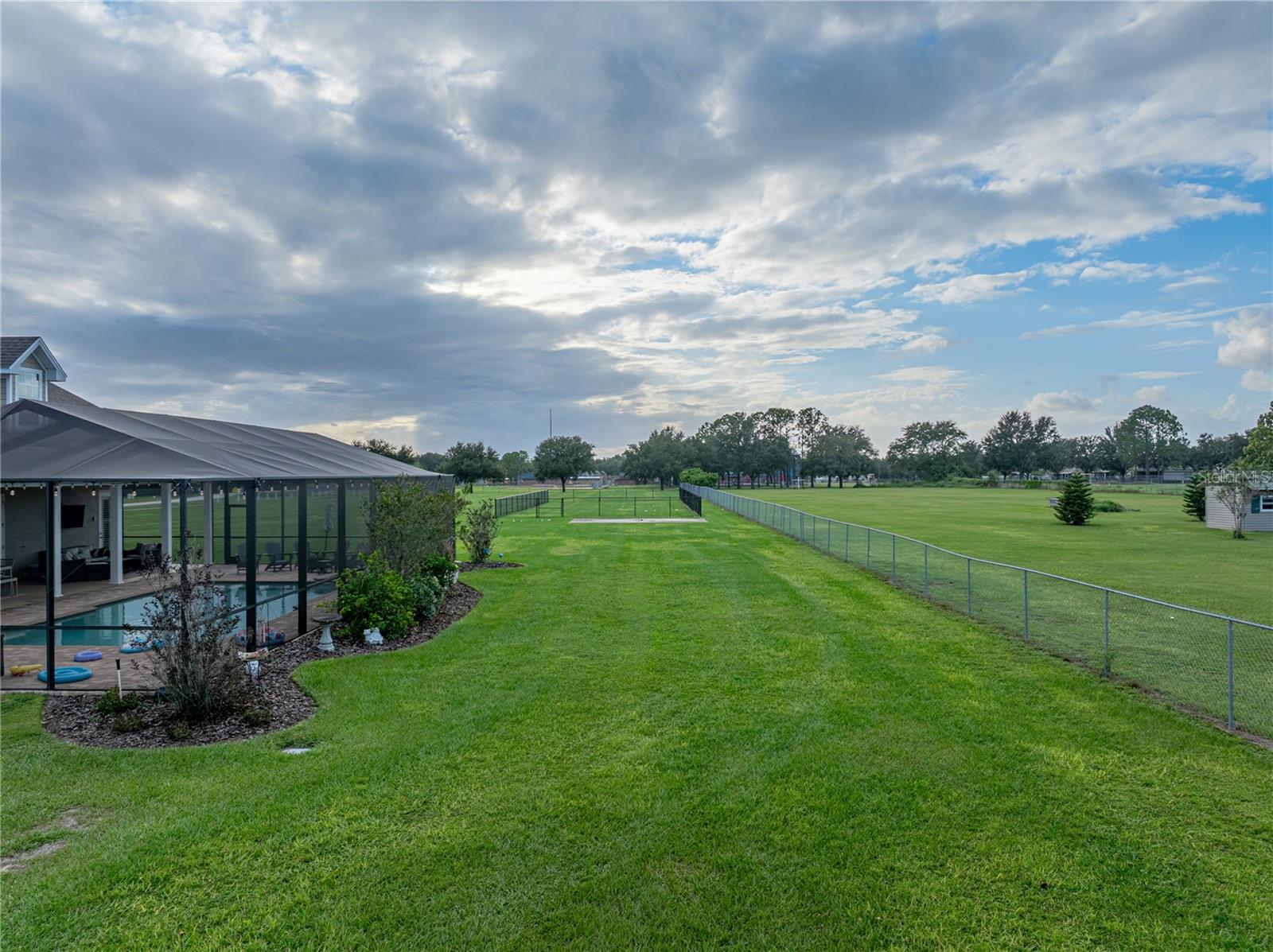 Image 84 of 99 For 150 Berkley Knights Drive