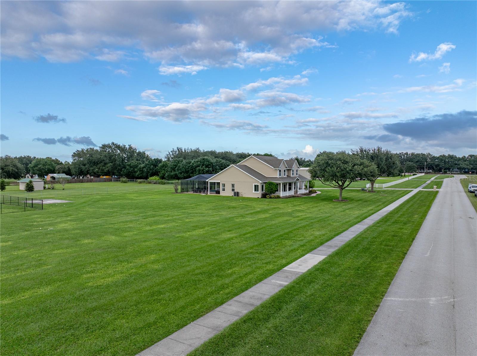 Image 91 of 99 For 150 Berkley Knights Drive